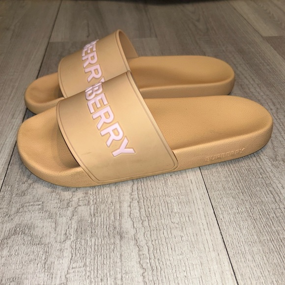 BURBERRY SLIDES WOMEN SIZE 40 - Picture 6 of 9